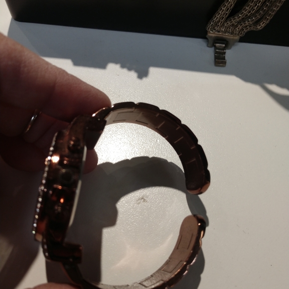 Geneva Bangle Watch - Picture 3 of 3